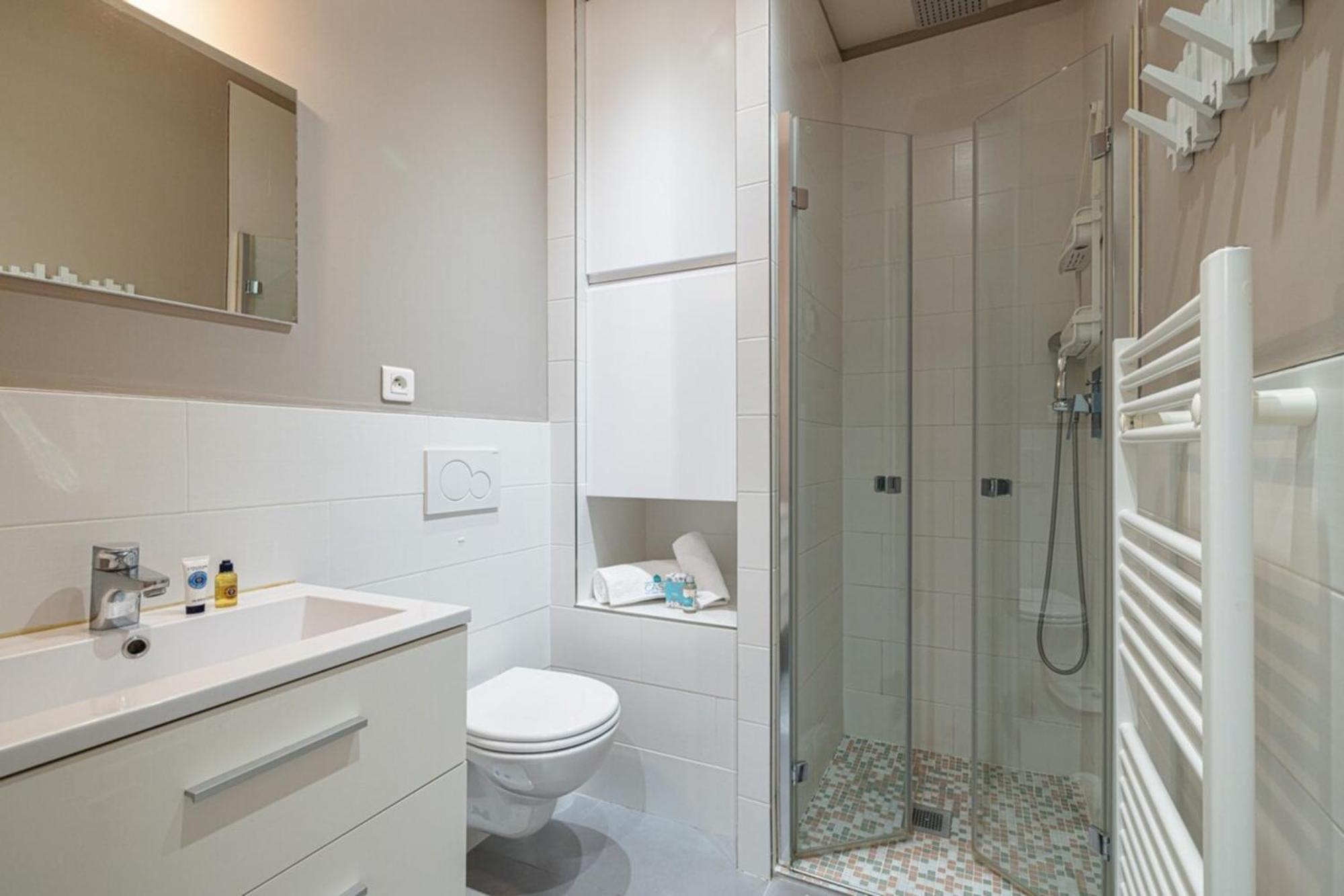 Joffre 49-D - Charming 2 Bedroom - Carre D'Or نيس المظهر الخارجي الصورة
